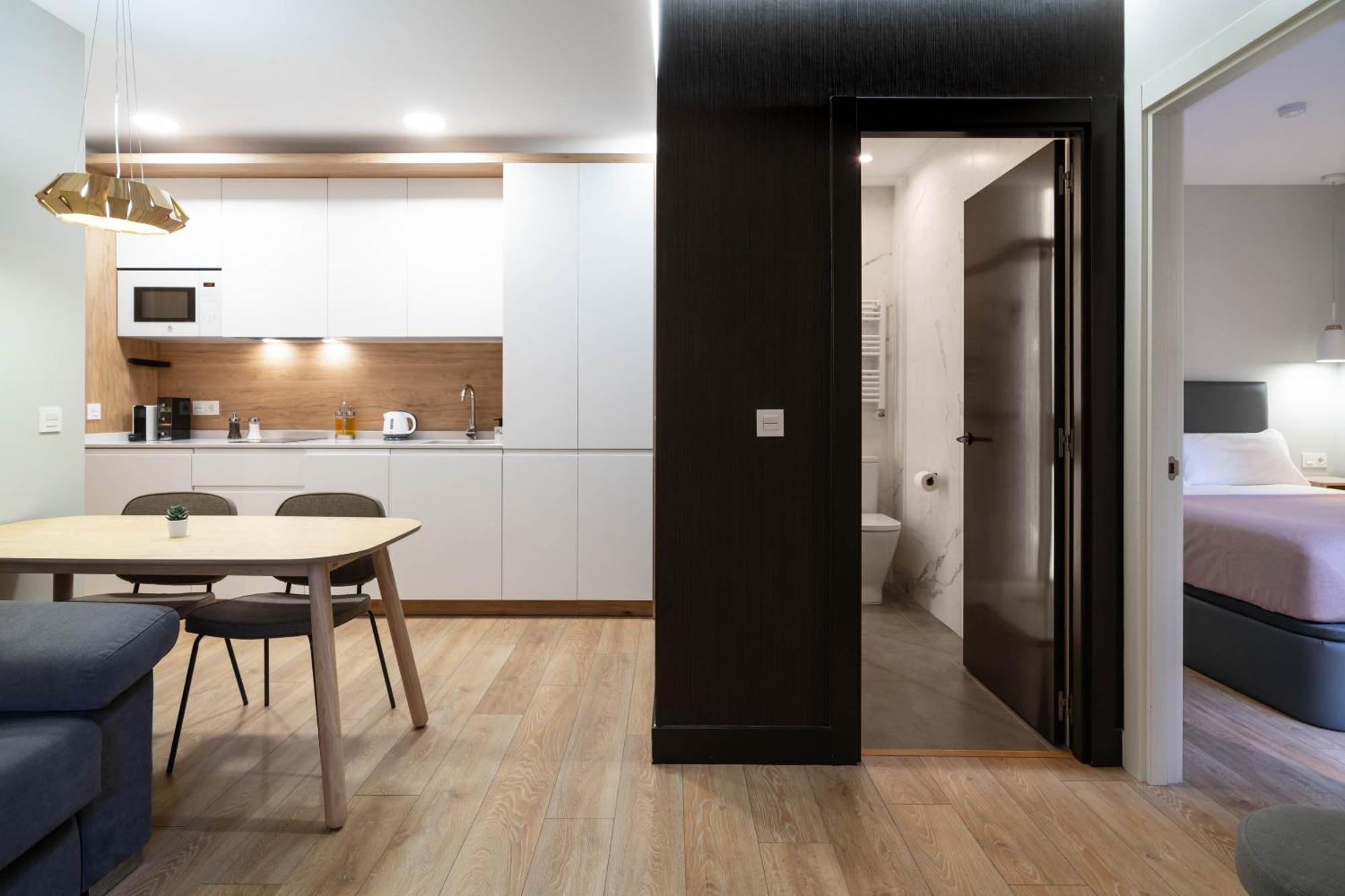 Limehome Bilbao Tristan De Leguizamon Kalea Ngoại thất bức ảnh
