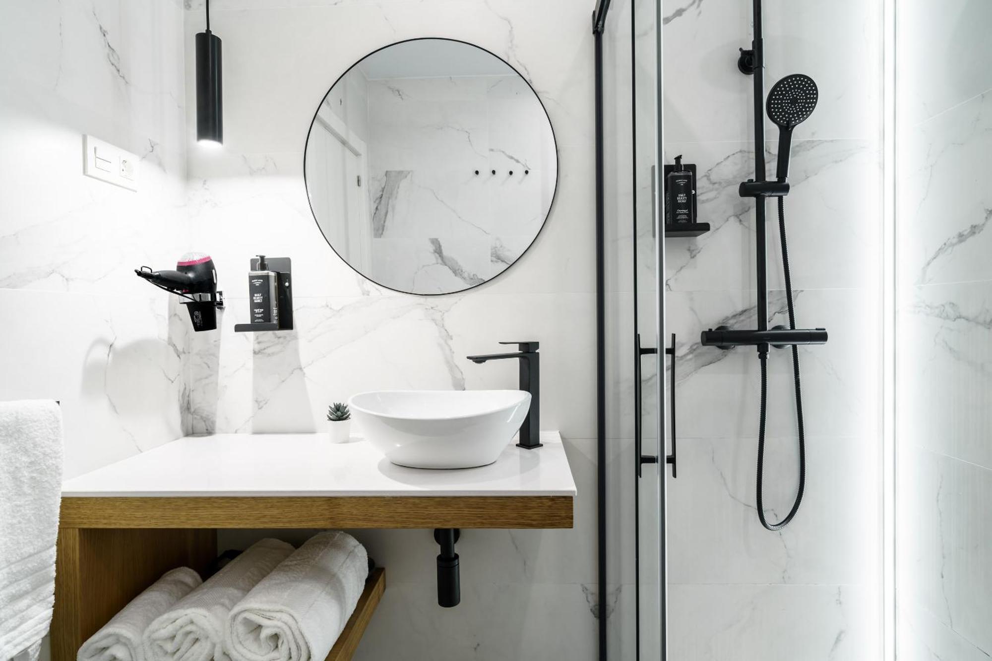 Limehome Bilbao Tristan De Leguizamon Kalea Phòng bức ảnh
